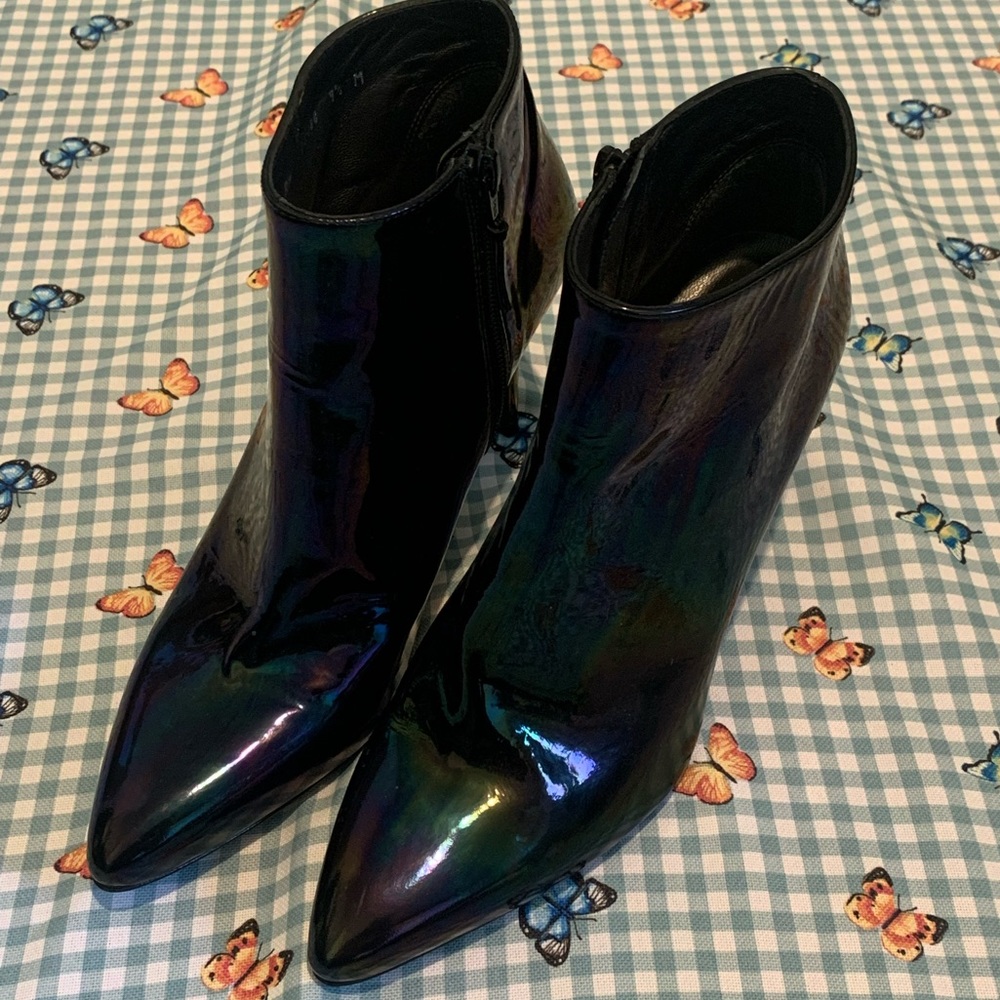 Stuart Weitzman Iridescent Black Heeled Boots